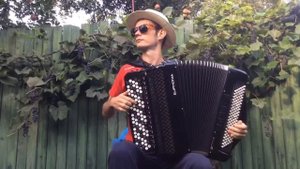 50 cent P.I.M.P. (Folk cover on the accordion)))