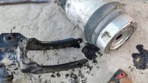 porsche cayenne пневмо правая сторона падает