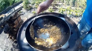 Шакшука(израильская яичница)в казане на костре (2019)