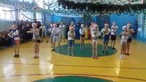 Новогодний танец 5-А класса лицей 37