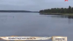 Вертолет упал в озеро в Ленобласти