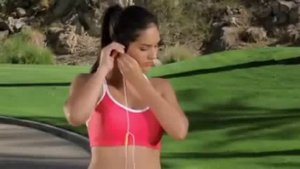 Лучшая реклама наушников