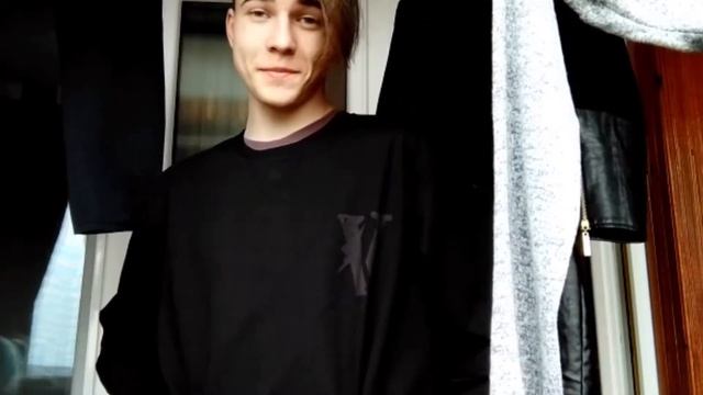 Billie Eilish в домашних условиях // БИЛЛИ НЕ ОТЛИЧИЛА ОРИГИНАЛ ОТ ПОДЕЛКИ ? смотреть онлайн