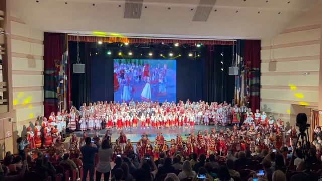 Мы дети своей земли смотреть онлайн