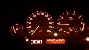 Бмв Е46 318 прыгают обороты