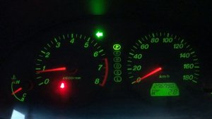 mazda demio проблема с приборной панелью