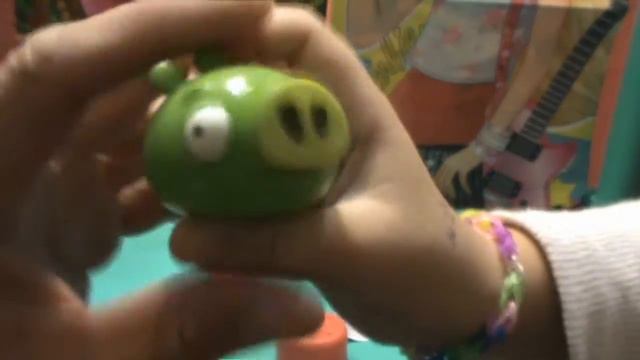 Игрушки Angry Birds Машемс распаковка сюрпризов/Angry Birds Mashems unboxing toys смотреть онлайн