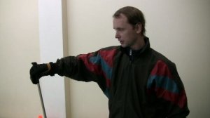 Учимся держать лыжные палки