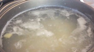 Суп из замороженных полуфабрикатов