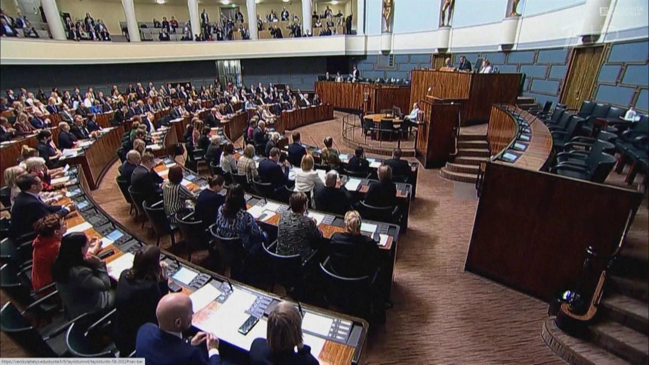 Парламент Финляндии проголосовал за вступление страны в НАТО