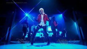 Austin Moon (Ross Lynch) - A Billion Hits (Season 4 Reprise) [HD]
