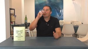 Vídeo Cata del vino Blanco Doll Diví Blanco Xarello Macerado en bag in box 3 litros del Penedés.