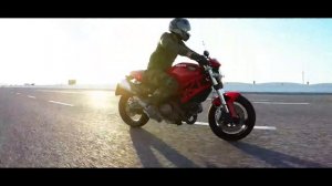 Ducati Monster 696