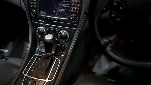 MERCEDES-BENZ SL SERIES SL65 AMG 6.0 V12 TWIN-TURBO 604 BHP ROADSTER, LOW MILEAGE, FANTASTIC SPEC смотреть онлайн