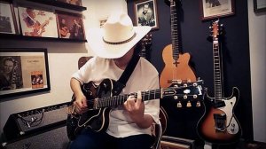 "Tenderly" - Charlie Hosoda - (Chet Atkins Style Solo Guitar) Gibson Country Gentleman