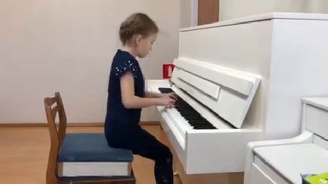 1709 Топорова А  Старинная французская песенка п Правохеттинский смотреть онлайн