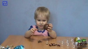 Открываем шоколадные яйца с сюрпризом Чебурашка и крокодил Гена Простоквашино Surprise Eggs Chebura