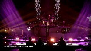 HARRY STYLES Performs 'Sign Of The Times' On X Factor 2017! | X Factor Global