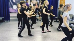 флешмоб "Мы летим через космос"