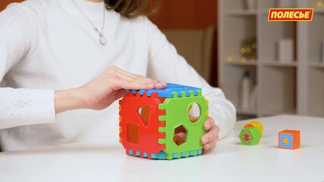 Игрушка развивающая "Куб"