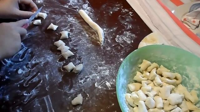 Gnocchi (senza patate) fatti in casa, alla sorrentina смотреть онлайн