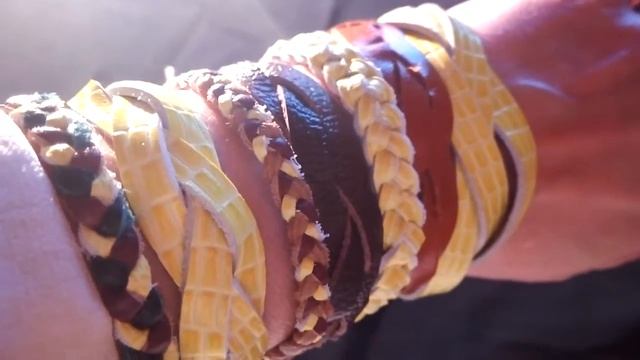 Кожаные косички-браслетики,ручная работа смотреть онлайн