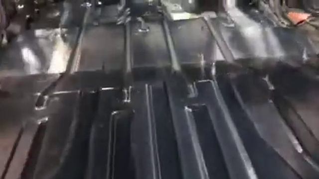 На ваших экранах во всей ее "красе" предстанет штатная шумоизоляция Хаммер Н3. Где, сколько, какая смотреть онлайн