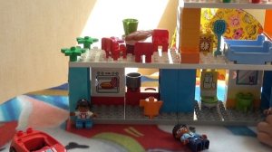 Лего Дупло «Семейный домик». Lego Duplo "Family house".