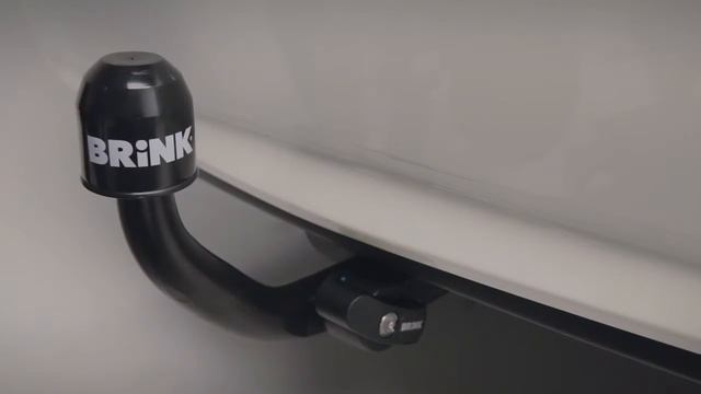 фаркоп Thule-Brink тип RMC (быстросъемный). Видео-демонстрация простоты крепления. смотреть онлайн