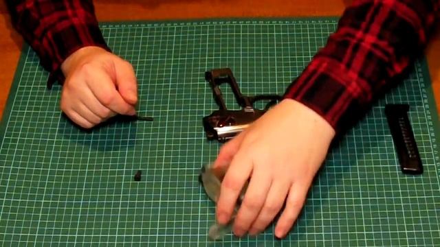 Прозрачная рукоять на ПМ от FAB Defense смотреть онлайн