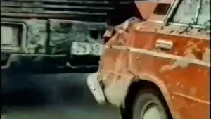 Стервятники на дорогах (1990) - car chase scene #1