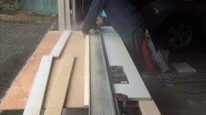 Резка мебельной ДСП плиты ручной пилой с шиной самоделкой