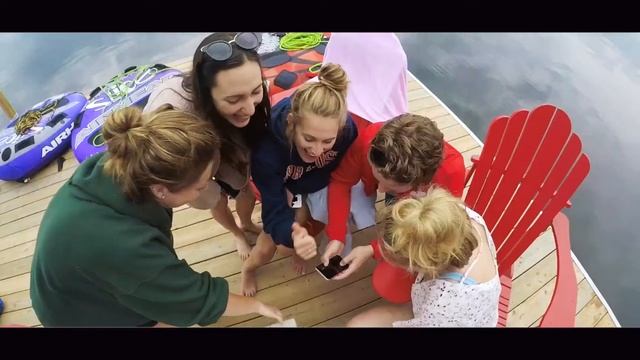 Cook's Island - Cottage Weekend смотреть онлайн