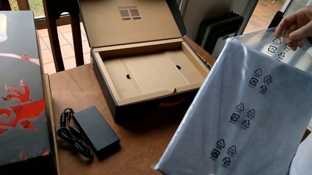 Unboxing: MSI Leopard Pro GP62MVR смотреть онлайн