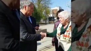 Бабушка и Володин