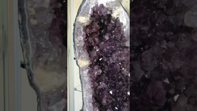 Аметистовая друза смотреть онлайн