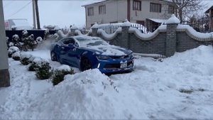 Прогреваю CAMARO зимой попытаюсь выехать на летней резине