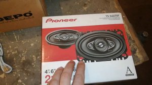 DAEWOO MATIZ борьба с шумами в перчаточном ящике и в карманах дверей и установка задних динамиков.