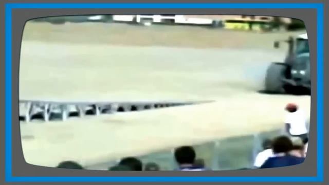 Трактористы Приколисты. Приколы на Тракторах! смотреть онлайн