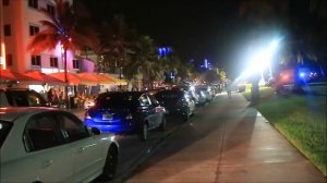 Miami. Sunny Isles. Ocean Drive. Ночная гроза.