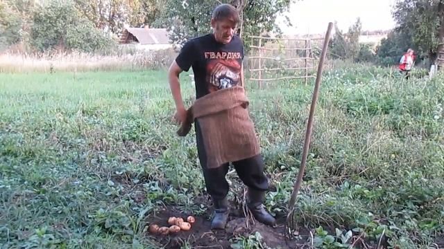 МОЙ ОГОРОД. КОПАЕМ ПРАВИЛЬНО БЫСТРО, СПИНА НЕ БОЛИТ смотреть онлайн