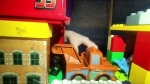 Печальное путешествие кораблика. Умный Вася.