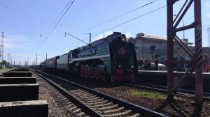 Паровоз П36-0110 с ретропоездом. Ст.Царицыно. 18.06.2017 г.