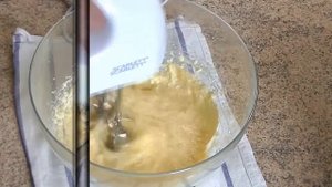 КЕКС ИЗ ПЕРЕЗРЕВШИХ БАНАНОВ