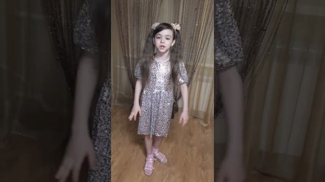 Самуил Маршак - "Сказка об умном мышонке".Читает Воронюк Кристина