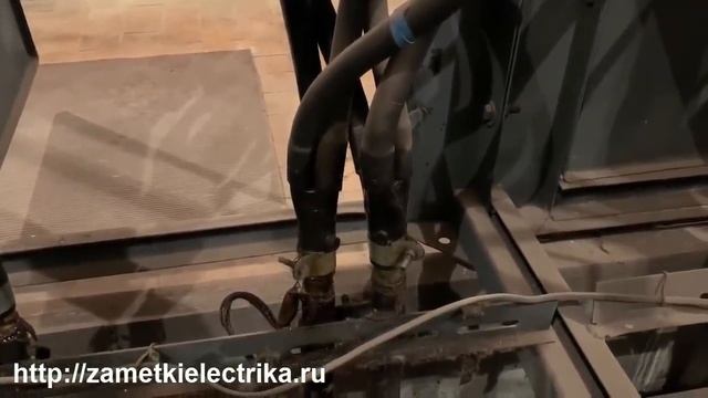 Неравномерный нагрев двух параллельных кабелей смотреть онлайн