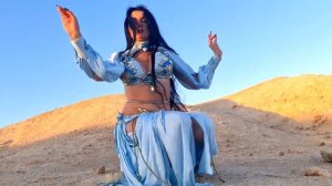 ALEX DELORA BELLY DANCER - EGYPT - DRUM SOLO