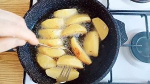 КОТЛЕТЫ- ФАРШ, ЛУК И ЧЕСНОК. ОЧЕНЬ СОЧНО И ВКУСНО. ЖАРЮ ТОЛЬКО ТАК.