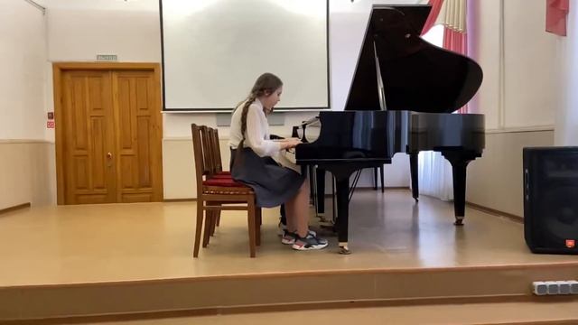 И. Тамарин «Старинный гобелен» смотреть онлайн