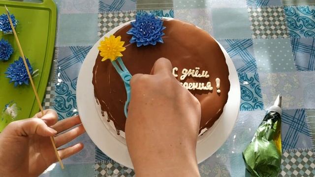 Кремовые цветы на торт. БЗК крем. Одуванчики и васильки. Cream flowers.